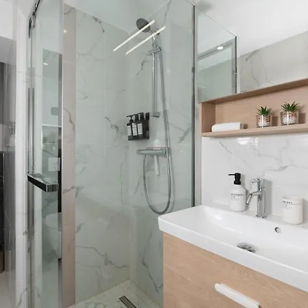 Le Cocon Du - Climatisation - Wifi - Parking - Mybestloc Appartement